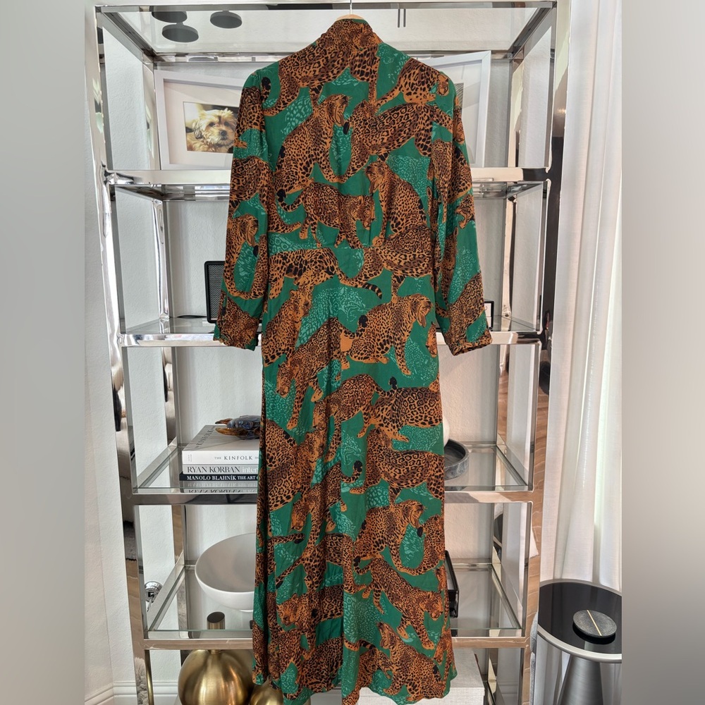 Farm Rio Artsy Leopards V-Neck Maxi Dress Medium - Picture 5 of 7